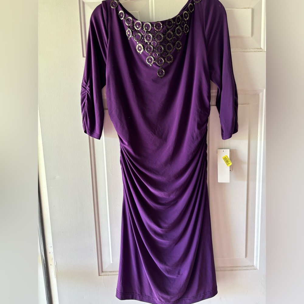 NWT ADRIANNA PAPELL NECKLACE DRESS -  SIZE 10